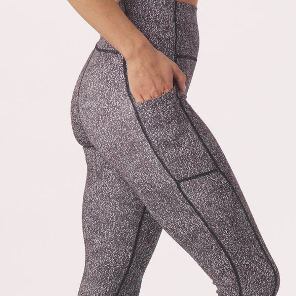 High Waist Yoga Pants with Pockets!